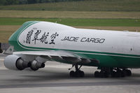 B-2439 @ VIE - Boeing 747-4EVF/ER/SCD - by Juergen Postl