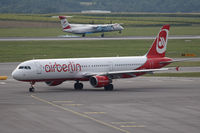 D-ABCA @ VIE - Airbus A321-211 - by Juergen Postl