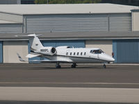 N692PC @ KSMO - N692PC taxiing - by Torsten Hoff