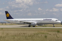 D-AIRS @ EDDF - line up RW18W - by FBE