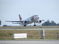 CS-TNA @ LPPR - Airbus A320-211