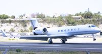 N345LC @ TNCM - landing