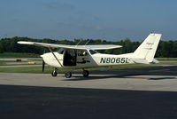N8065L @ I19 - 1967 C172H