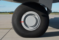 RA-87908 @ VIE - Aero Limuzin Yakovlev 40