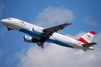 OE-LBT - Austrian Airlines Airbus A320 Wörthersee - by Hannes Tenkrat