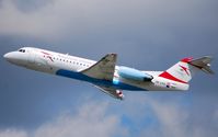 OE-LFG @ LOWW - Austrian arrows Fokker 70 Innsbruck - by Hannes Tenkrat