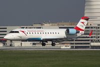 OE-LCJ @ LOWW - AUSTRIAN ARROWS - by Delta Kilo