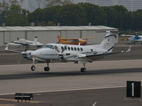 N345DG @ KSMO - N345DG arriving on RWY 21 - by Torsten Hoff