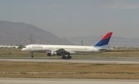 N750AT @ KSLC - Delta Airlines; Boein 757-212 - by Kreg Anderson