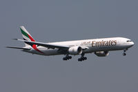 A6-ECN @ LOWW - relax spotting - by Peter Pabel