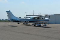 N2586Q @ I95 - Arriving at Kenton, Ohio - by Bob Simmermon