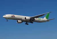 JA731J @ EGLL - JAL Eco Jet - by Florian Seibert