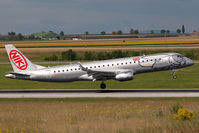 OE-IHA @ VIE - Flyniki Embraer 190