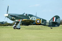 G-HHII @ EGRO - BE505 at Heart Air Display, Rougham Airfield Aug 09