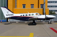 N421DD @ CGN - visitor - by Wolfgang Zilske
