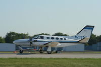 N425WT @ KOSH - Cessna 425