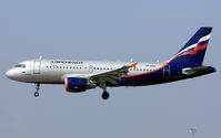 VP-BUN @ LOWW - Aeroflot A320