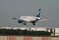 OH-LVL @ EBBR - Flight AY811 is descending to rwy 25L