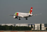 CS-TTP @ EBBR - flight TP604 is descending to rwy 25L