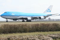 PH-BFE @ EHAM - KLM - by Caecilia van der Bos