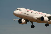 TS-IMG @ EBBR - arrival of flight TU788 to rwy 25L