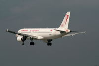 TS-IMG @ EBBR - several seconds before landing on rwy 25L