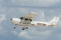 N227BH @ KOSH - Cessna 172S - by Mark Pasqualino