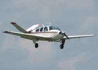 N1XD @ DTN - Landing on runway 14 at the Shreveport Downtown airport. - by paulp