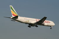 ET-AMF @ EBBR - descending to rwy 02