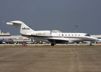 N955QS @ KLAX - Taxiing from to west to east alongside rwy 25L. - by Philippe Bleus
