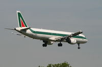I-BIXI @ EBBR - descending to rwy 02 - by Daniel Vanderauwera