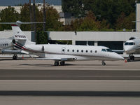N752QS @ KSMO - N752QS taxiing - by Torsten Hoff