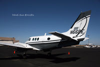 N66RE @ KGEU - king air