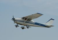 N2517Y @ KOSH - Cessna 172D - by Mark Pasqualino
