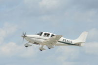 N55DS @ KOSH - SR20