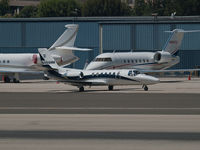 N484MM @ KSMO - N484MM taxiing - by Torsten Hoff