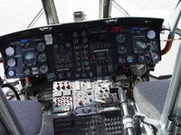 N45917 @ POC - Cockpit area of The Pres - by Helicopterfriend