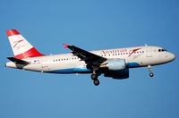 OE-LDE @ LOWW - Austrian Airlines Airbus A319 Baku - by Hannes Tenkrat