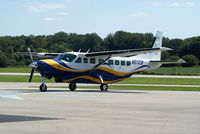 N611CB @ I19 - 2004 Cessna 208B