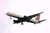 N690DL @ YVR - Landing at YVR
