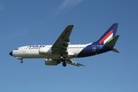 HA-LOS @ EBBR - flight MA600 is descending to rwy 25R