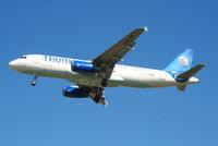 OO-TCN @ EBBR - arrival of flight FQ2595 to rwy 25R