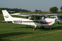 N691SP @ 40I - 1999 C172S