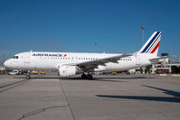 F-GJVW @ VIE - Air France Airbus 320