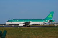 EI-DEC @ EIDW - Lined up for departure Rwy 28 - by Noel Kearney