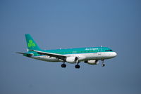 EI-EDP @ EIDW - Landing Rwy 10 - by Noel Kearney