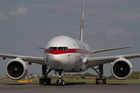 A6-ALN @ VIE - UAE Government Boeing 777-200