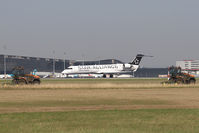 D-ACPQ @ LOWW - Lufthansa CRJ700 - by Andy Graf-VAP