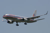 N184AN @ DFW - American Airlines landing at DFW - by Zane Adams