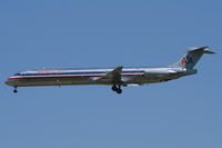 N468AA @ DFW - American Airlines landing at DFW